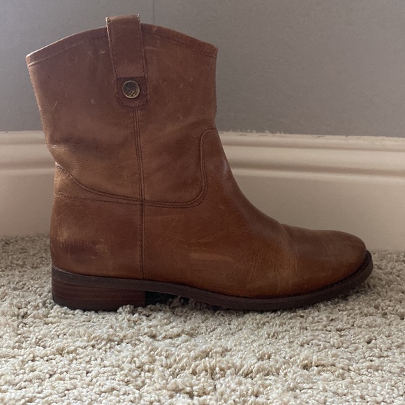 Vince Camuto Booties - Picture 5 of 11